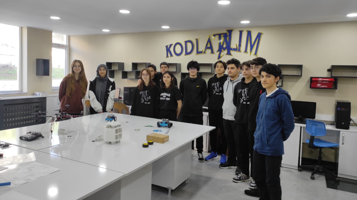 Tekirdağ Anadolu Lisesi Proje Hazırlama Ekibi Çalışmalarına Devam Ediyor